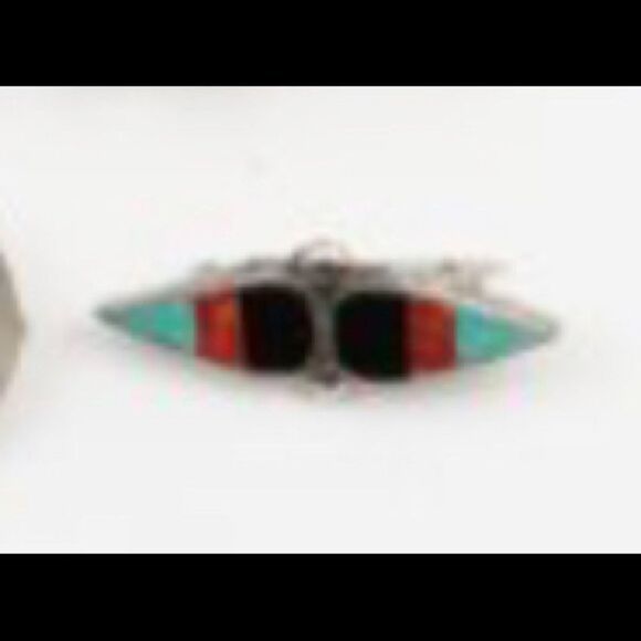In search of this Pin - Picture 1 of 4